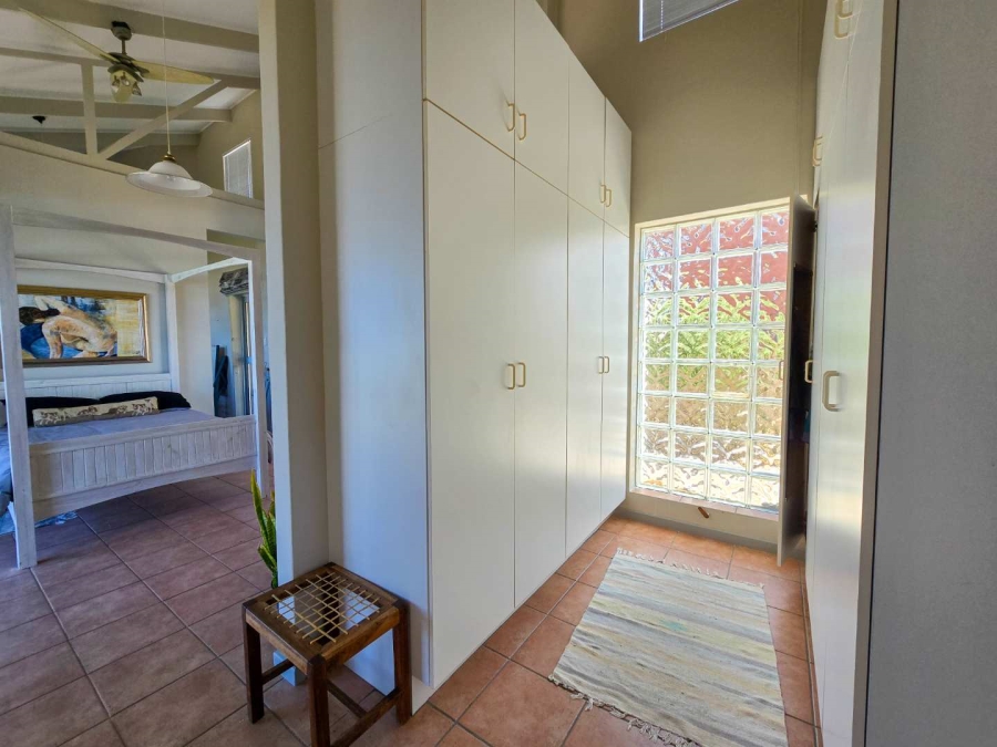 4 Bedroom Property for Sale in Jongensfontein Western Cape